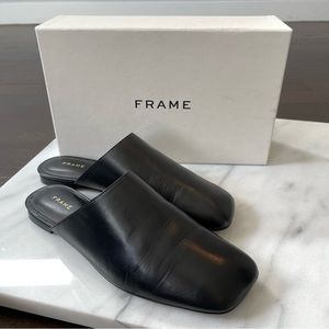 Frame Black Mule
